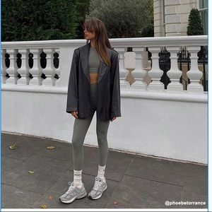 Adinola Ultimate Legging in Olive Green